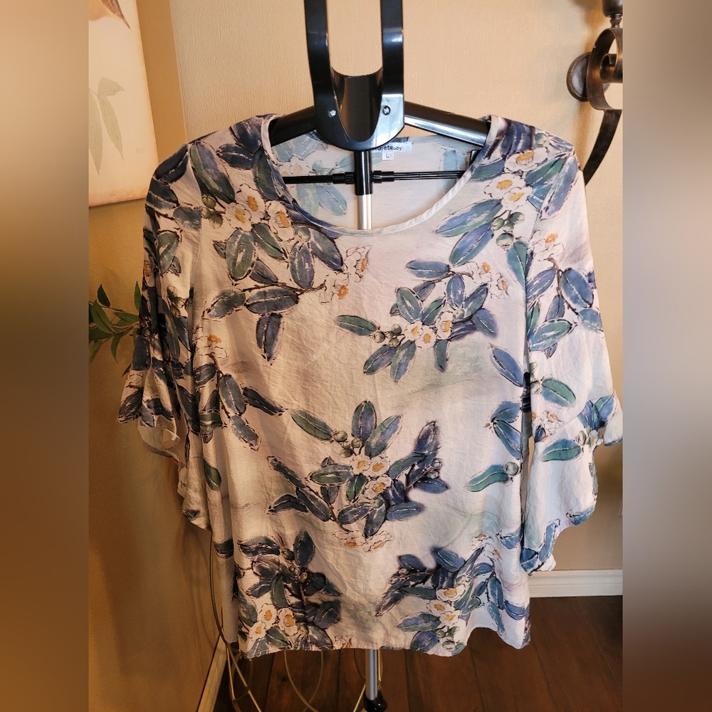 Violet Ruby Floral Print Women's Top